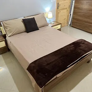 Ewa - 3-bedrooms Near Sliema - St Julians Seafront Appartamento Gzira