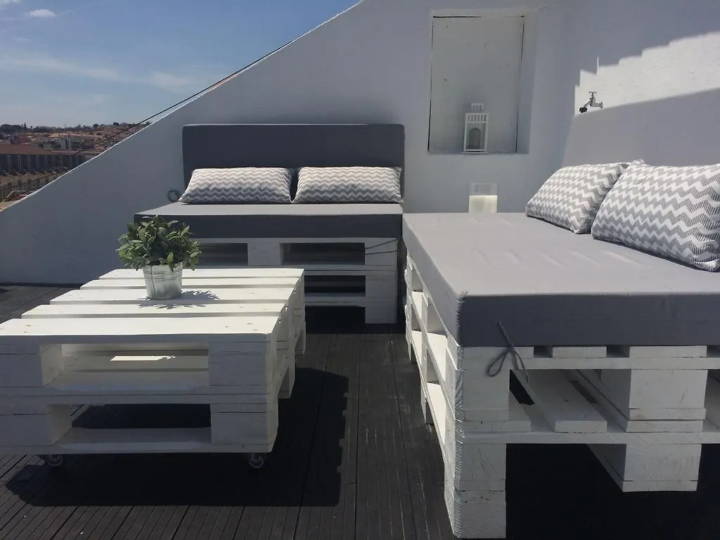 A Terrace On A Topfloor With A View Lisbon 0*,